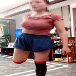 /photo/578295/这样的衣服怎么样/screenshot_20220625_080018_com.tencent.mm_edit_78068641666520_1_2_small.jpg