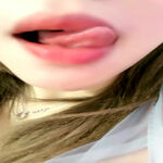 /photo/888841/老婆性感舌头/screenshot_2022-04-28-06-35-44-1726079664_edit_1651102678272_1_1_small.jpg