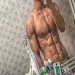 /photo/892069/个人/dac23251-3f5a-4d66-8c11-68980e2520e8_2_9_small.jpg