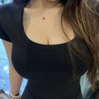 /photo/902997/骚货老婆/2c5ef728-26a4-4c35-a5ac-6ec8d37c4941_1_1_small.jpg