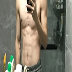 /photo/912001/关于我/d539d462-3c89-41a7-bf70-624b0688555a_1_1_small.jpg