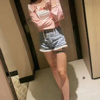 /photo/918423/身材照/mmexport1632677740695_1_3_small.jpg